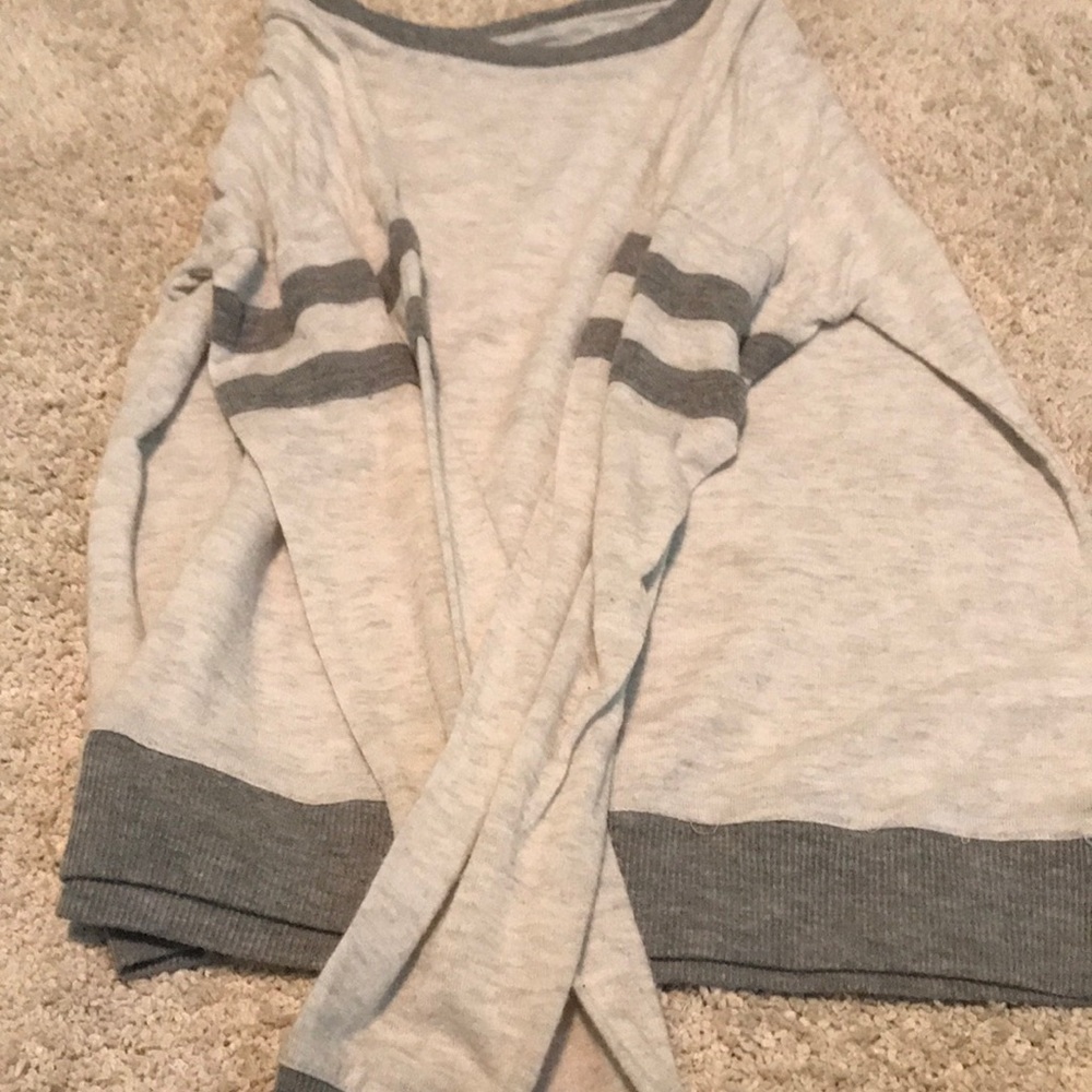 Long sleeve tee